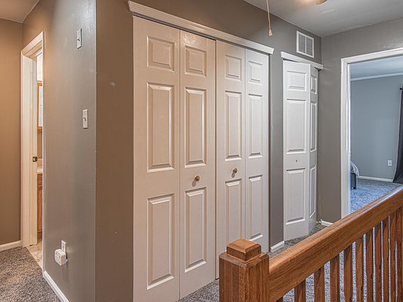 4th image of 223 Allens Ln