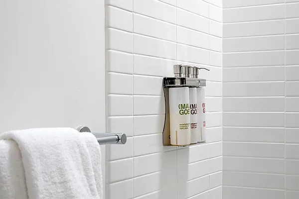 Rented by FirstService Residential (Manual) | media 24