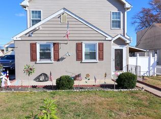 3145 Willits Rd, Philadelphia, PA 19114