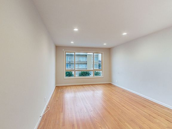 4th image of 415 Euclid Ave APT 5