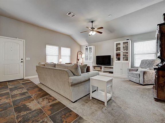 4th image of 2717 Lerkim Ln
