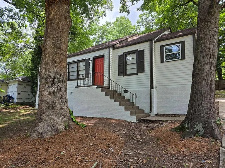 1336 Wichita Dr SW — Photo 2