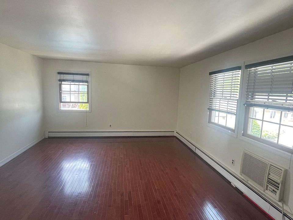 1st image of 66 Penn Ave #1