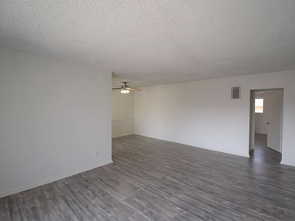 4th image of 5502 Corteen Pl APT 209