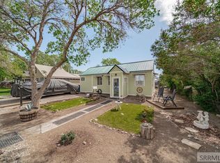 643 Decoria Ave, Arco, ID 83213