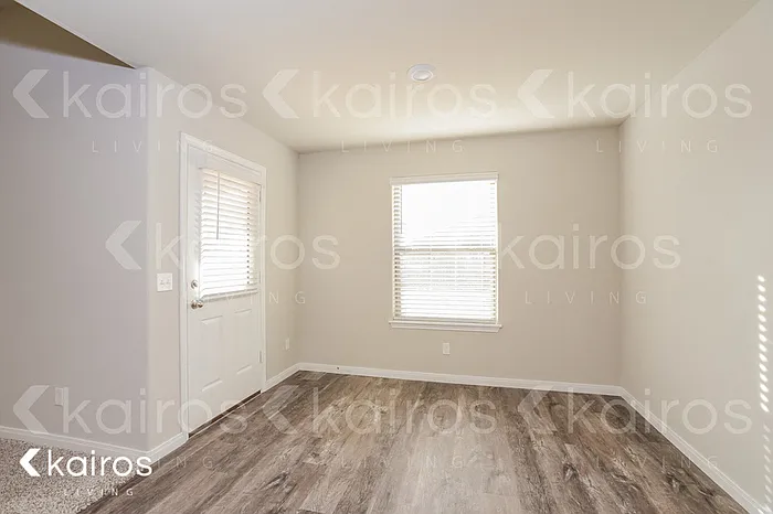 1004 NW 6th St — Photo 6