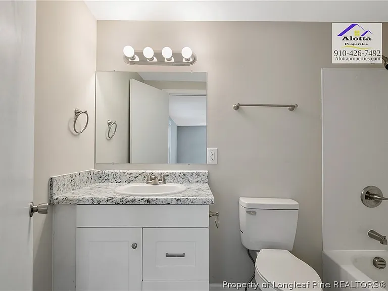 118 Circle Ct — Photo 22