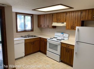 1904 Oliver Dr APT 2, Urbana, IL 61802