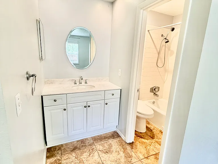 5343 Hansel Ave #F4 — Photo 22