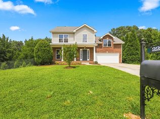 2275 Yeager Dr, Clarksville, TN 37040