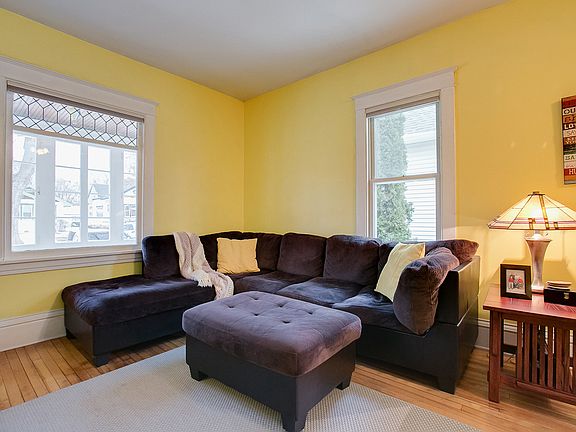 3rd image of 3641 35th Ave S
