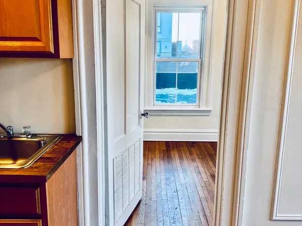 25 High St (7 units)