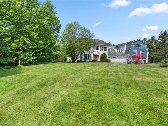 2nd image of 64 Homestead Lane