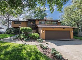 345 Oak St, Lewiston, NY 14092