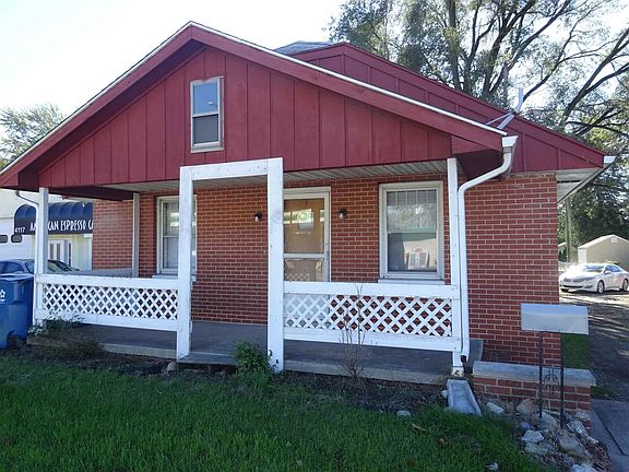 3rd image of 4113 Lincolnway E