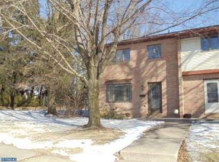 1549 Luzerne St, Reading, PA 19601