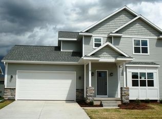 299 Covington Trl, Sun Prairie, WI 53590