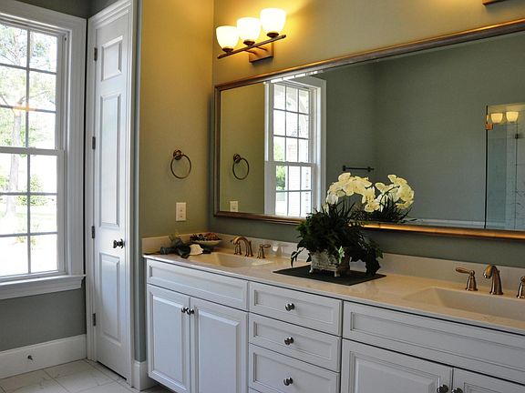 First Floor Master Bath