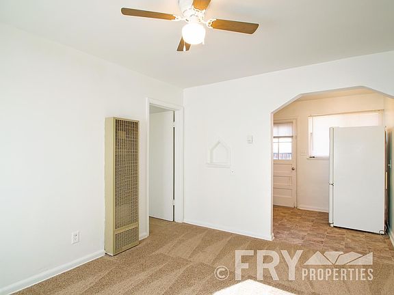 4th image of 7215 Meade St #4