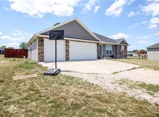 394 SE 991st Rd, Knob Noster, MO 65336