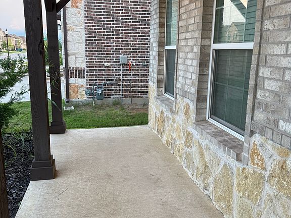 3rd image of 3681 Keechi Creek Dr #1