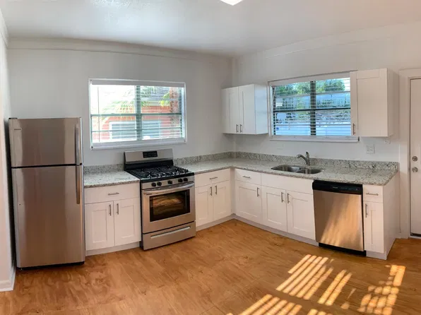2420 W State St, Tampa, FL 33609