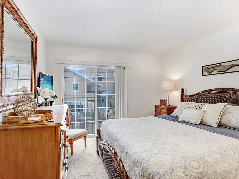 708 Gulf Blvd #A — Photo 29