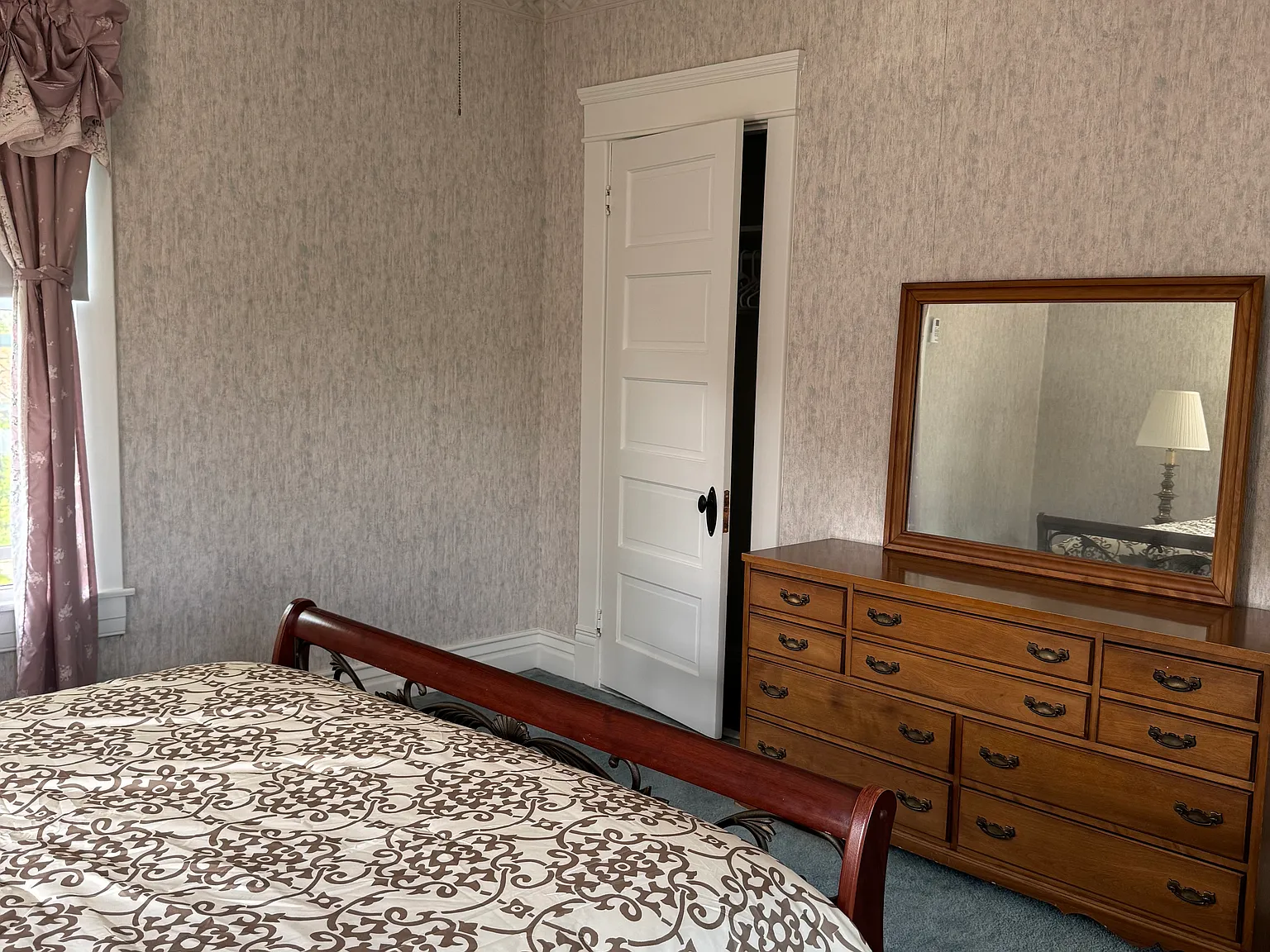 5935 Six Mile Ln — Photo 3