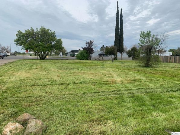 801 Peach St, Corning, CA 96021