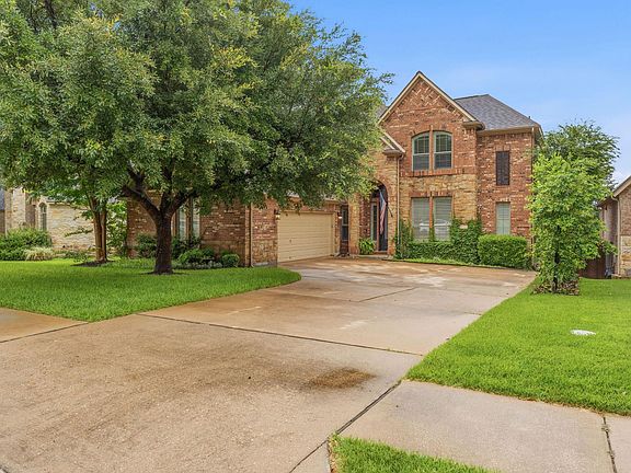 2nd image of 12321 Edenvale Path