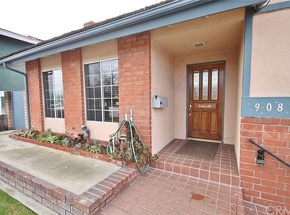 3rd image of 908 Tegner Dr
