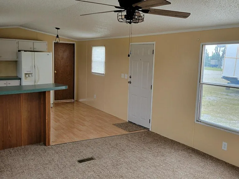 32870 Waverly St #38 — Photo 7