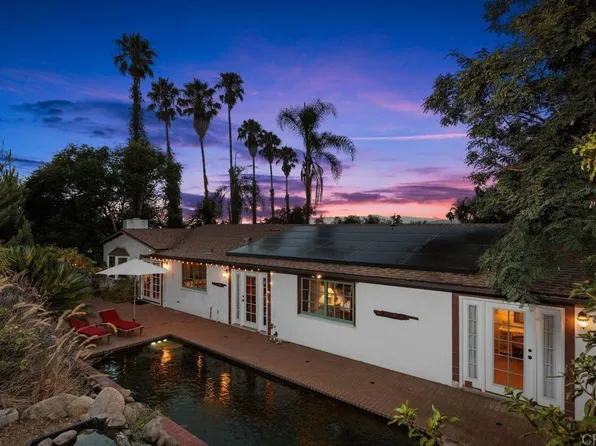 345 Osborne St, Vista, CA 92084