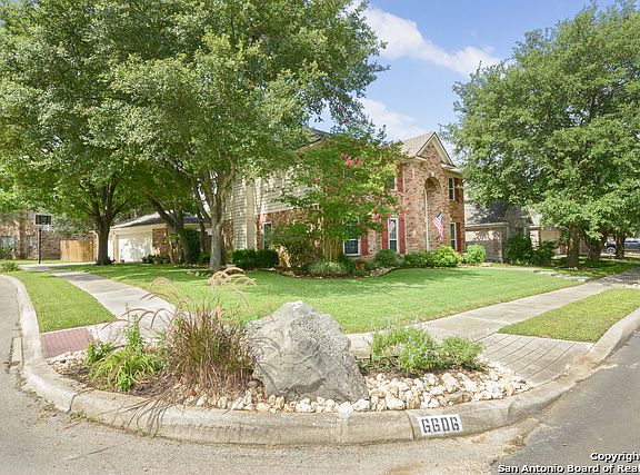 2nd image of 6606 Rambling Trail Dr