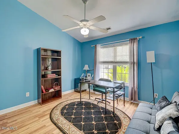 5029 Woods Edge Dr, Wilmington, NC 28409