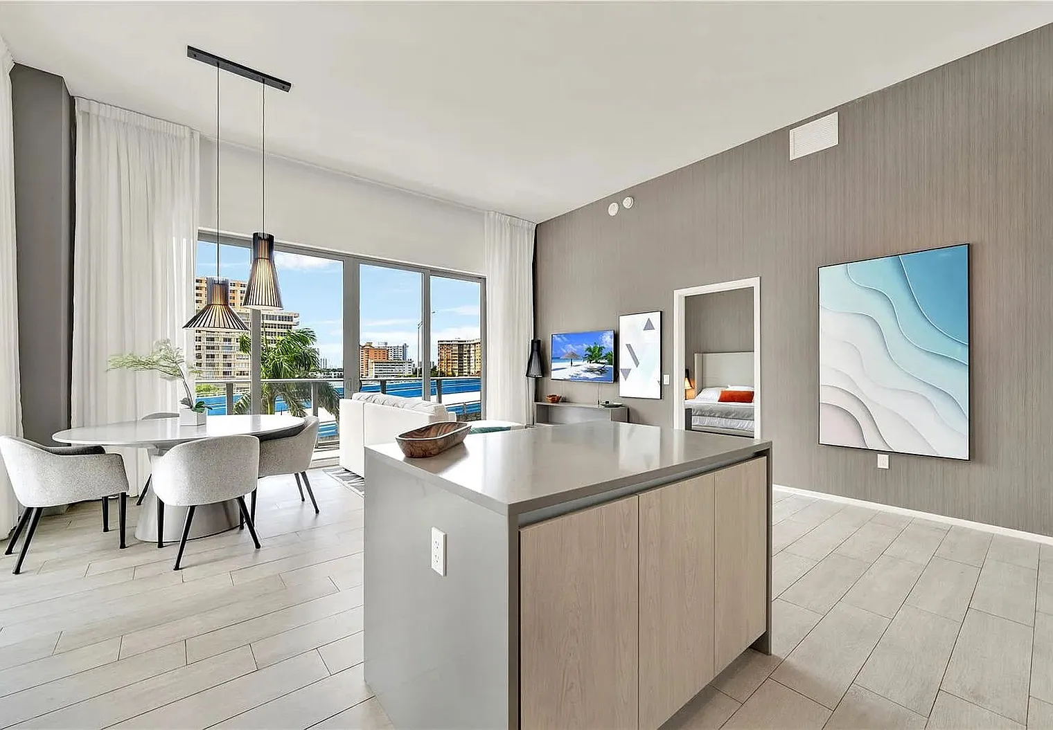2 bed, 2.0 bath, 1097 sqft, $4,703 — Photo 4