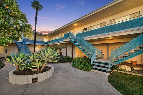 4320 Mammoth Ave #101 Photo 1