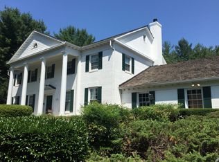 9700 Avenel Farm Dr, Potomac, MD 20854