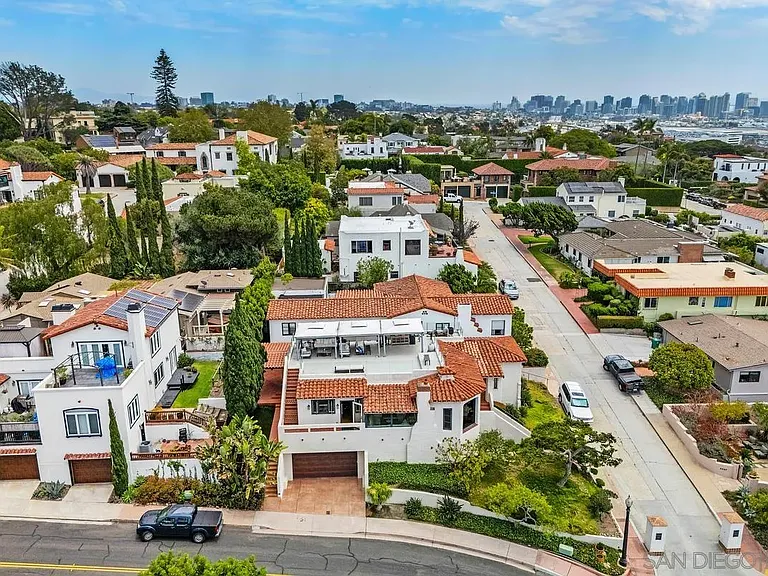 4111 Sunset Rd — Photo 35