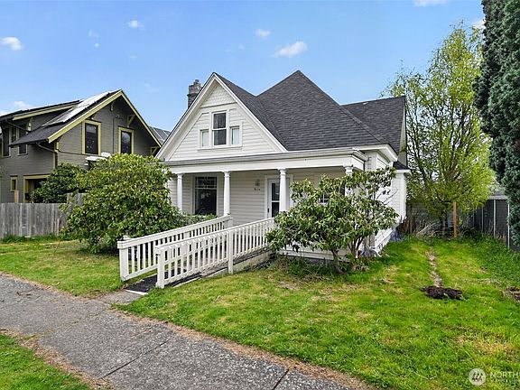 2nd image of 2514 Kulshan Street