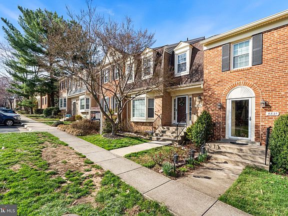 2nd image of 4819 Carriagepark Rd