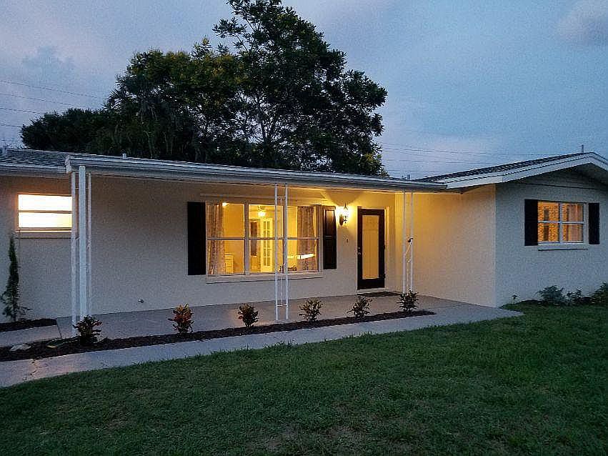 1st image of 205 E Arbor Ave