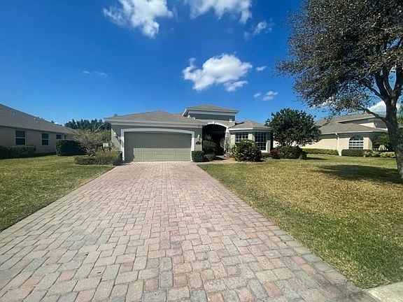 2nd image of 2955 W Brookfield Way