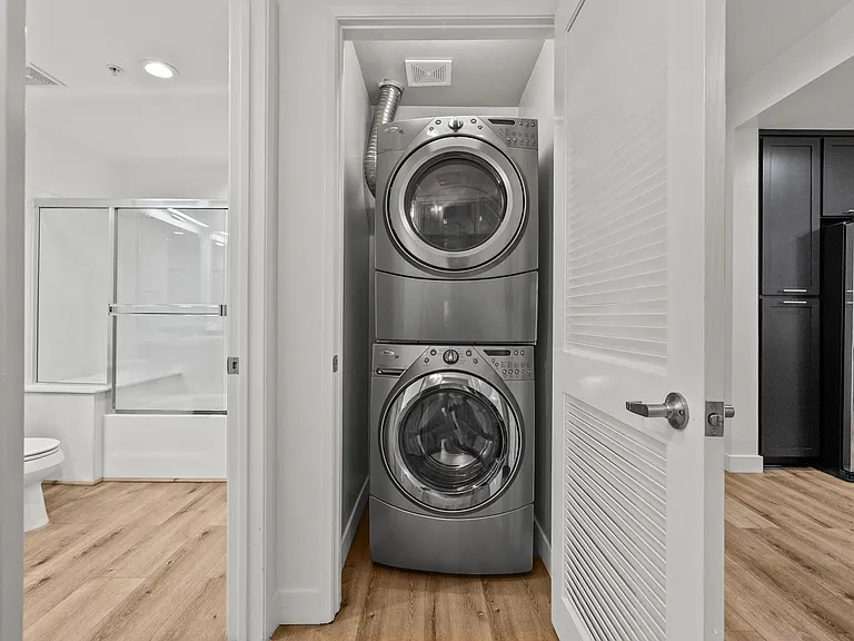 21301 Erwin St #206 — Photo 16