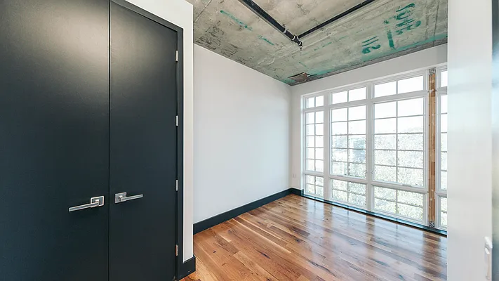 Rented by Nooklyn NYC LLC | media 50