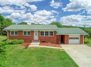 2516 Main St, Surgoinsville, TN 37873