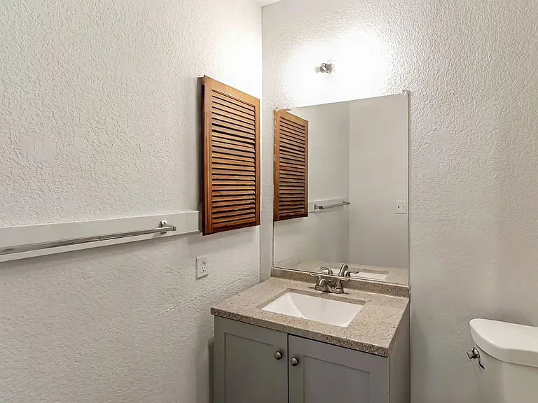2915 Orchard Ave — Photo 24