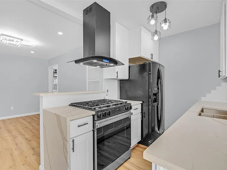11018 Long Gate Dr — Photo 12