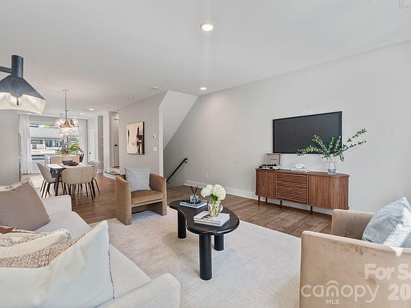 4th image of 1218 Minter Pl