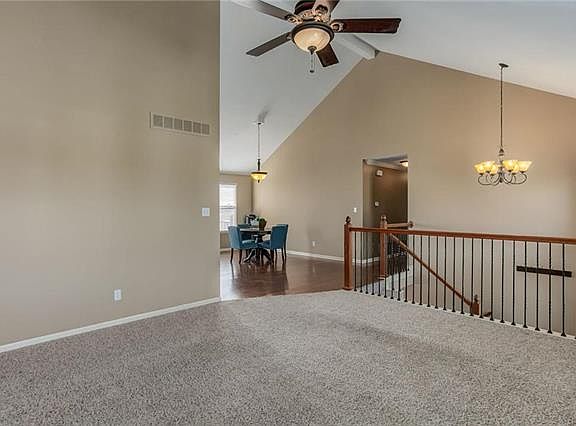 4th image of 4805 22nd St
